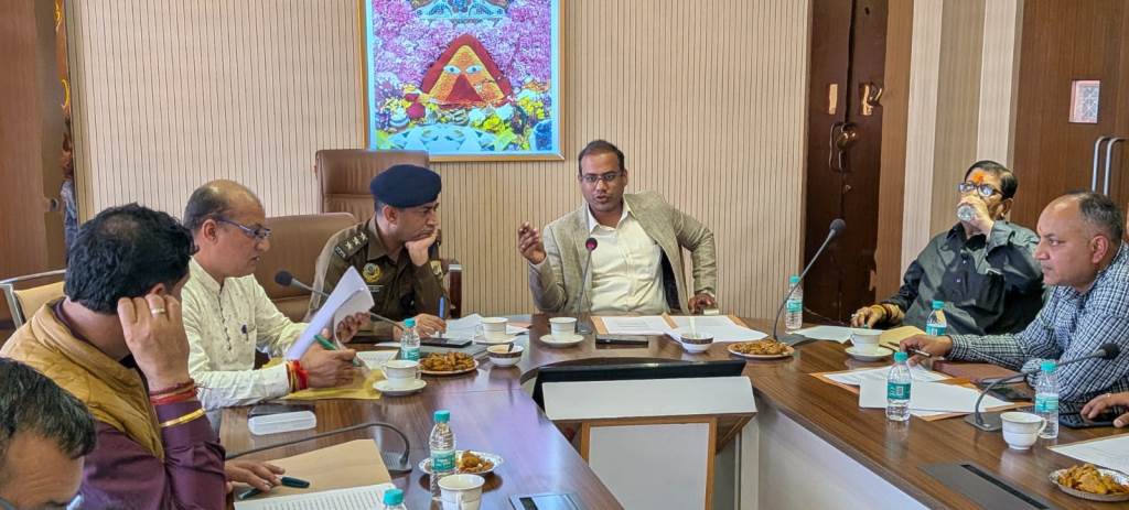 श्री चिंतपूर्णी में चैत्र नवरात्र मेला 19 से 27 मार्च तक तैयारियों और सुरक्षा व्यवस्थाओं को लेकर एसडीएम ने ली बैठक